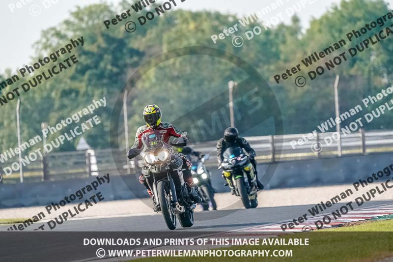 donington no limits trackday;donington park photographs;donington trackday photographs;no limits trackdays;peter wileman photography;trackday digital images;trackday photos